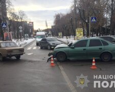 Под Киевом пьяный водитель протаранил автомобиль, фото: Национальная полиция