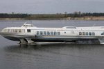 По Днепру полетят катера на подводных крыльях