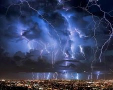 Топ-5 популярнейших мифов о молнии