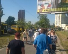 Сьогодні з правого на лівий берег можна дістатися тільки пішки