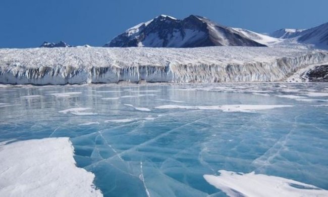 В Антарктиді виявили приховану систему озер