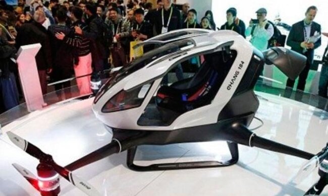 У Китаї створили перше літаюче робот-таксі