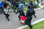 Пси режиму Лукашенка залишили сиротами дев`ятьох дітей: "Не витримала знущань"