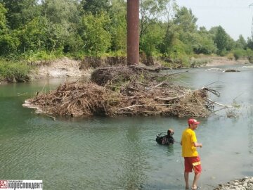 Річка, фото: Галицький Кореспондент