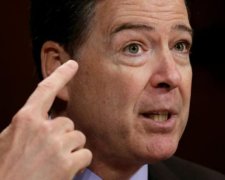 Просив чи ні: ЗМІ гудуть про розмову Трампа з головою ФБР про Флінна