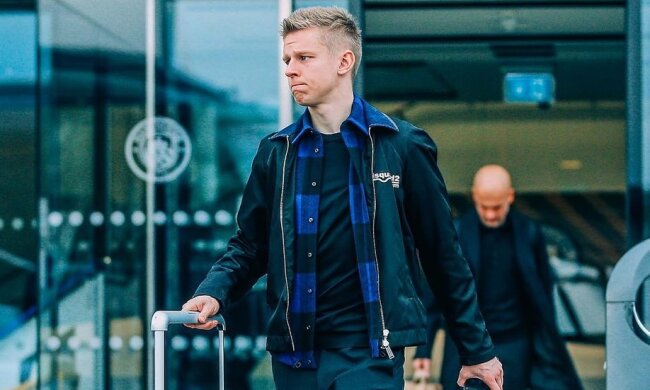 Між тренуваннями Зінченко вилежується зі слинявим кабелем в ліжку: "Не ти"