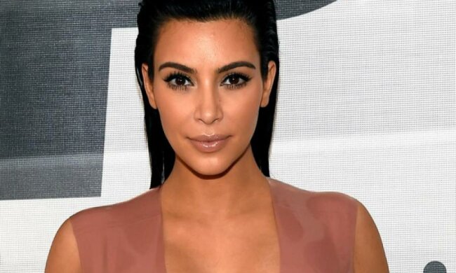 Ким Кардашьян молча унизила хейтеров