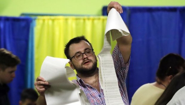 Второй тур выборов в президенты Украины 2019: что нужно знать