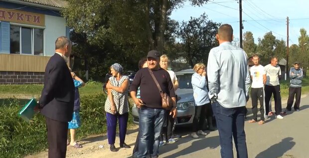 Односельчане начали сбор средств на ремонт дороги, фото Джедаи