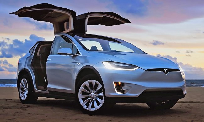 Маск навчить авто Tesla новим трюкам