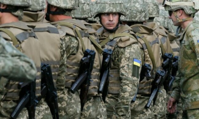 Пожар в воинской части под Львовом унес жизнь майора: "Боролся с огнем до последнего"