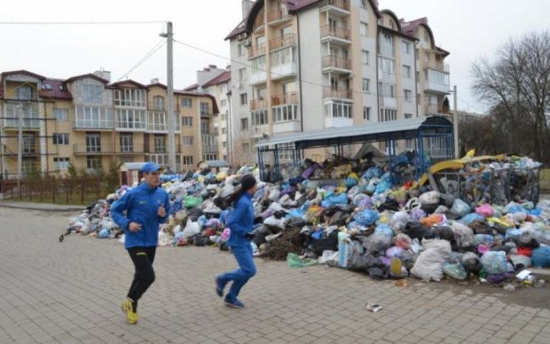 Львівська міськрада відзвітувала про чисті на 70% вулиці