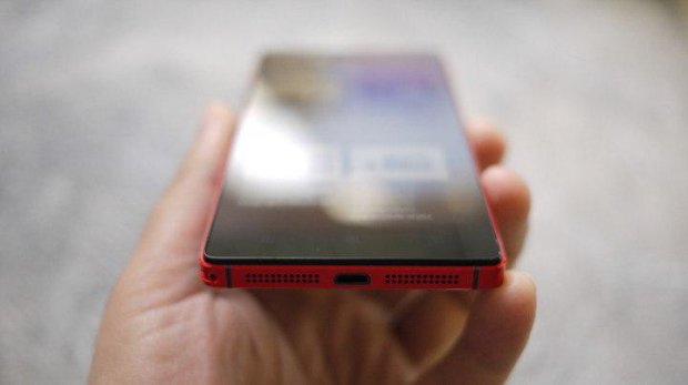 Lenovo представить смартфон з революційним дисплеєм