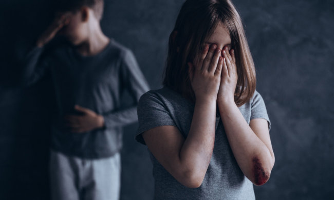 В Україні створять публічний "чорний список" педофілів: кастрація і 15 років в'язниці