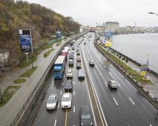 Дороги-вбивці, штрафи і правила руху: українці поділилися думками
