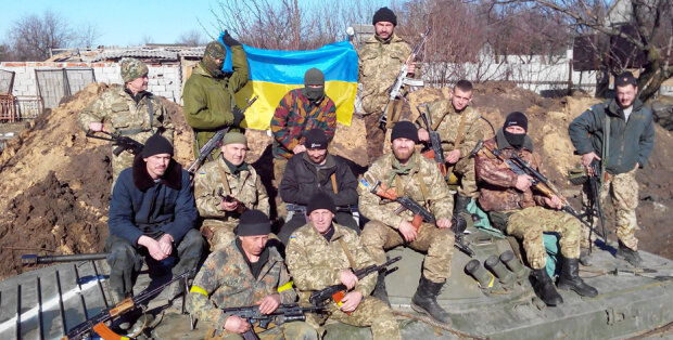 Пройшли Донецький аеропорт й Іловайський котел: війну на Донбасі показали очима героїв
