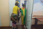 Во Львове основали школу больничных клоунов: в ярком наряде и с красными носами