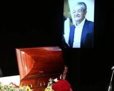 З письменником Фазілем Іскандером прощаються в Москві