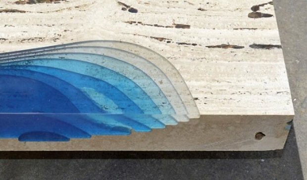Дизайнер створив стіл з глибини морів (фото)