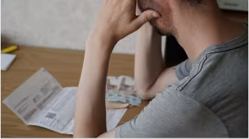 Борг за комуналку після продажу квартири