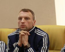 Екс-футболіст збірної України заступився за скандального арбітра  