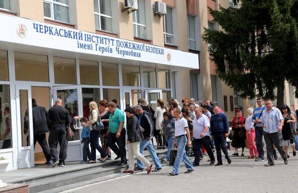 Солдафонські порядки в ліквідованому Черкаському Інституті пожежної безпеки: що відбувається з курсантами