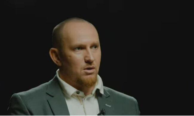 Евгений Жуков