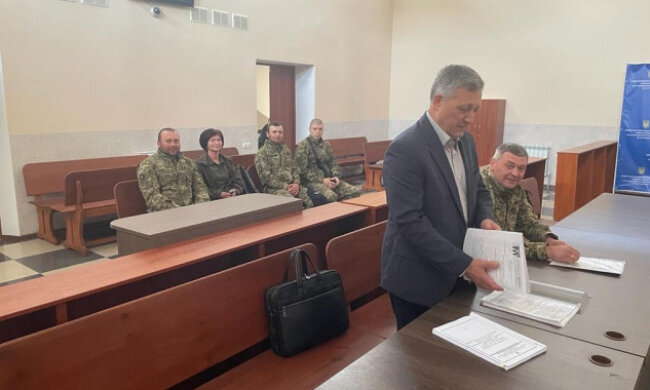 У Бобриці Геннадій Руденко оголосив війну місцевим добровольцям