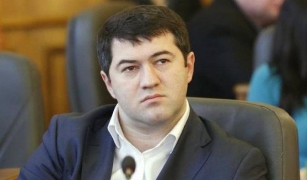 От Порошенко требуют уволить скандального фискала Насирова