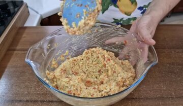 Котлети з перловки: фото скрін Ютуб