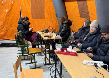 Украинцы, Пункт незламности, фото из соцсетей