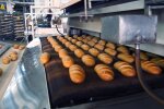 У росії підприємства просять пожертвувати прострочений хліб на потреби армії