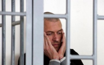 Вслед за Сенцовым: еще один узник Кремля объявил голодовку