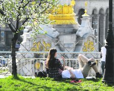 В Украину придет потепление до +14, но есть один нюанс: "положите в карман элегантный кирпич"