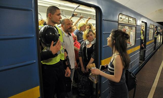В Києві закриють три станції метро: де ризикуєте застрягнути на День захисника