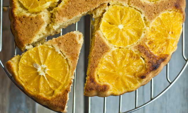 Рецепт нежнейшего манного пирога с апельсинами