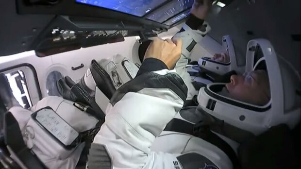 астронавти SpaceX, скріншот з відео