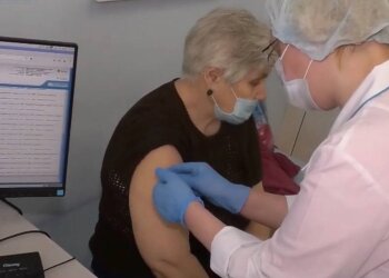 Вакцинация / скриншот из видео