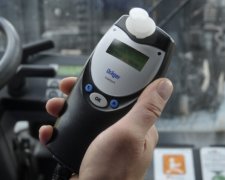 П'яний священик їздив за кермом по Рівному