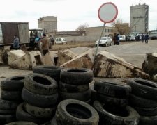 Дорогу з Миколаєва до Дніпропетровська перекрили
