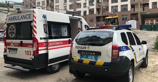 В Киеве разъяренный мужчина насадил на нож двоих подростков: "Нечего шуметь!"