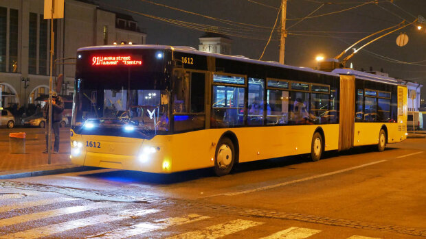 В Киеве на две ночи остановят ночные троллейбусы