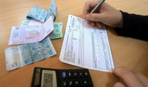 Влада заганяє Україну в борги