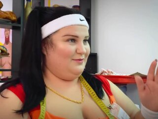 Alyona Alyona / скріншот з відео