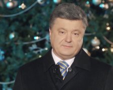 Как менялись новогодние обращения Порошенко за время президентства