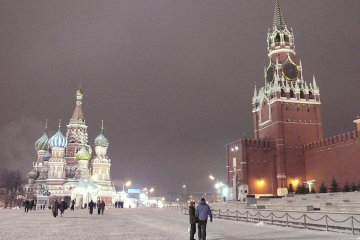 "Огромный снежный чл*н": Путину прямо в Кремле сделали оригинальный подарок