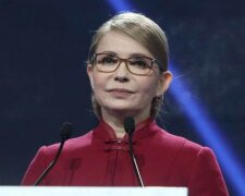 Тимошенко в Раді вразила брендовою фішкою: "Вона носить Prada", фото