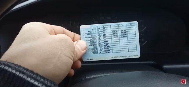 Водійське посвідчення, фото: скріншот з відео