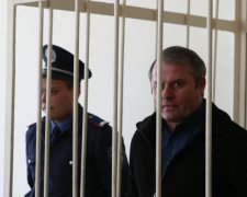 Закон Савченко позволит Лозинскому бежать