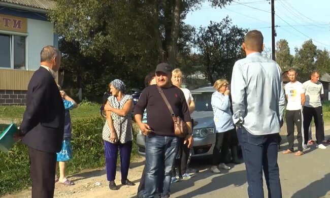 Односельчане начали сбор средств на ремонт дороги, фото Джедаи
